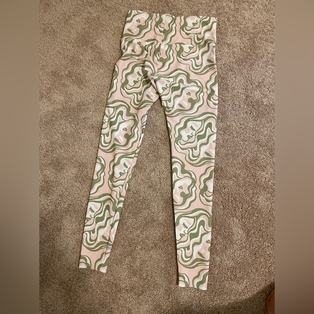 Dazey LA reflect pattern pink and green leggings
